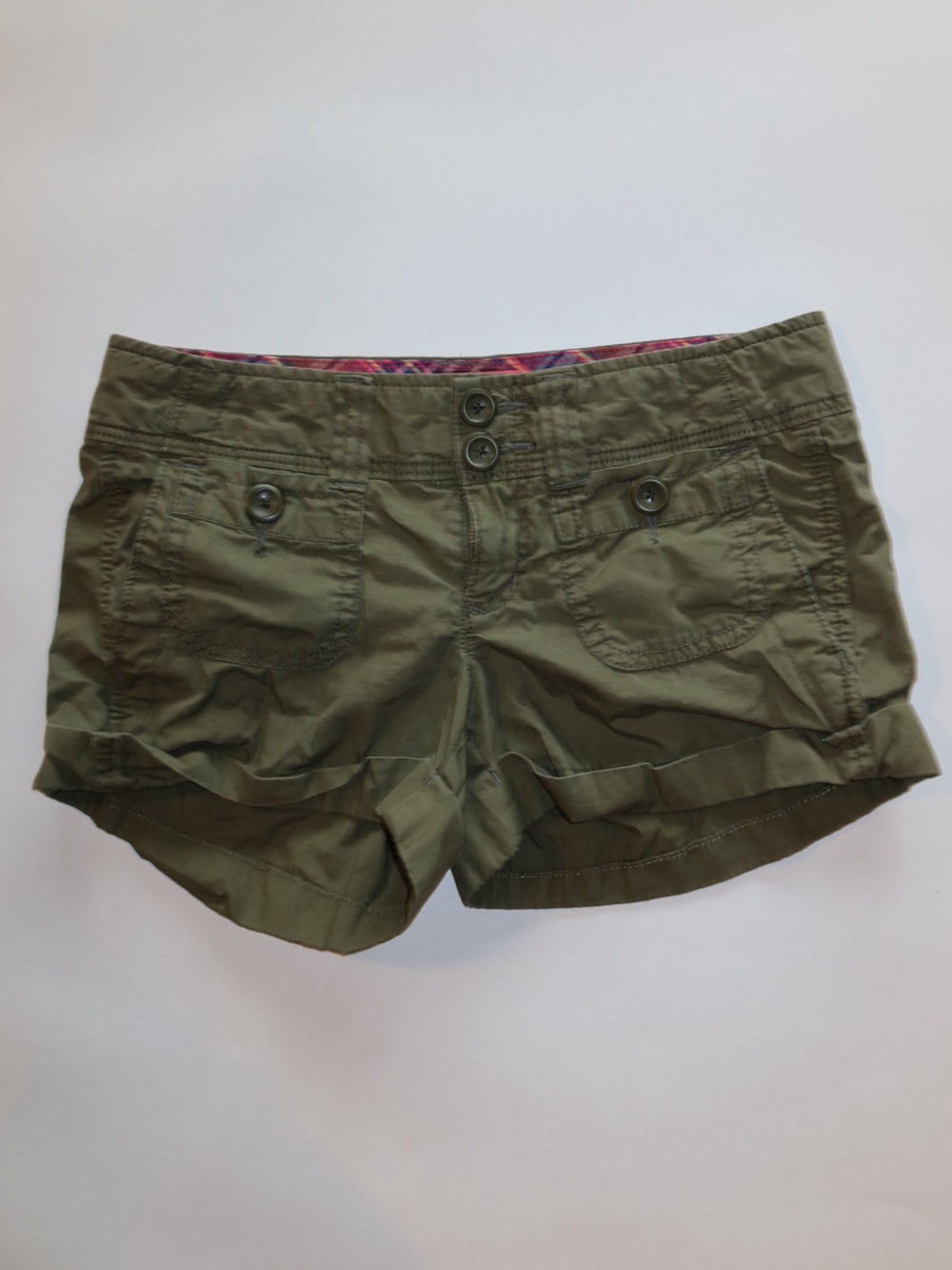 American Eagle Y2K Olive Cargo Mini Shorts – Size 2
